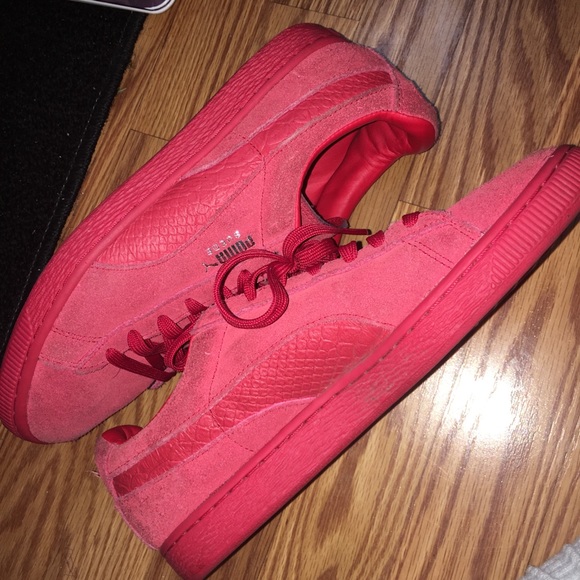 Red suede pumas - Picture 6 of 6